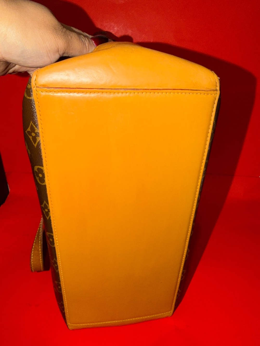 Louis Vuitton Cabas Mezzo Monogram Shoulder Bag - Picture 7 of 13